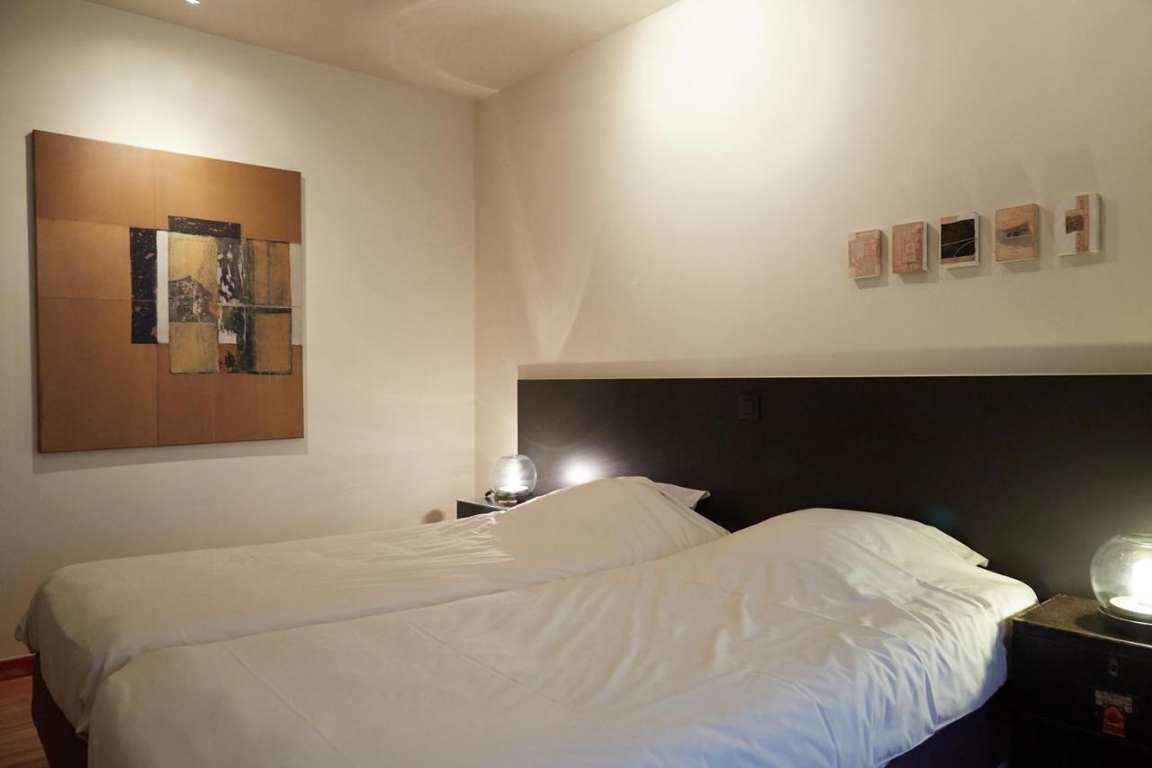 Focus Hotel 科尔特赖克 外观 照片