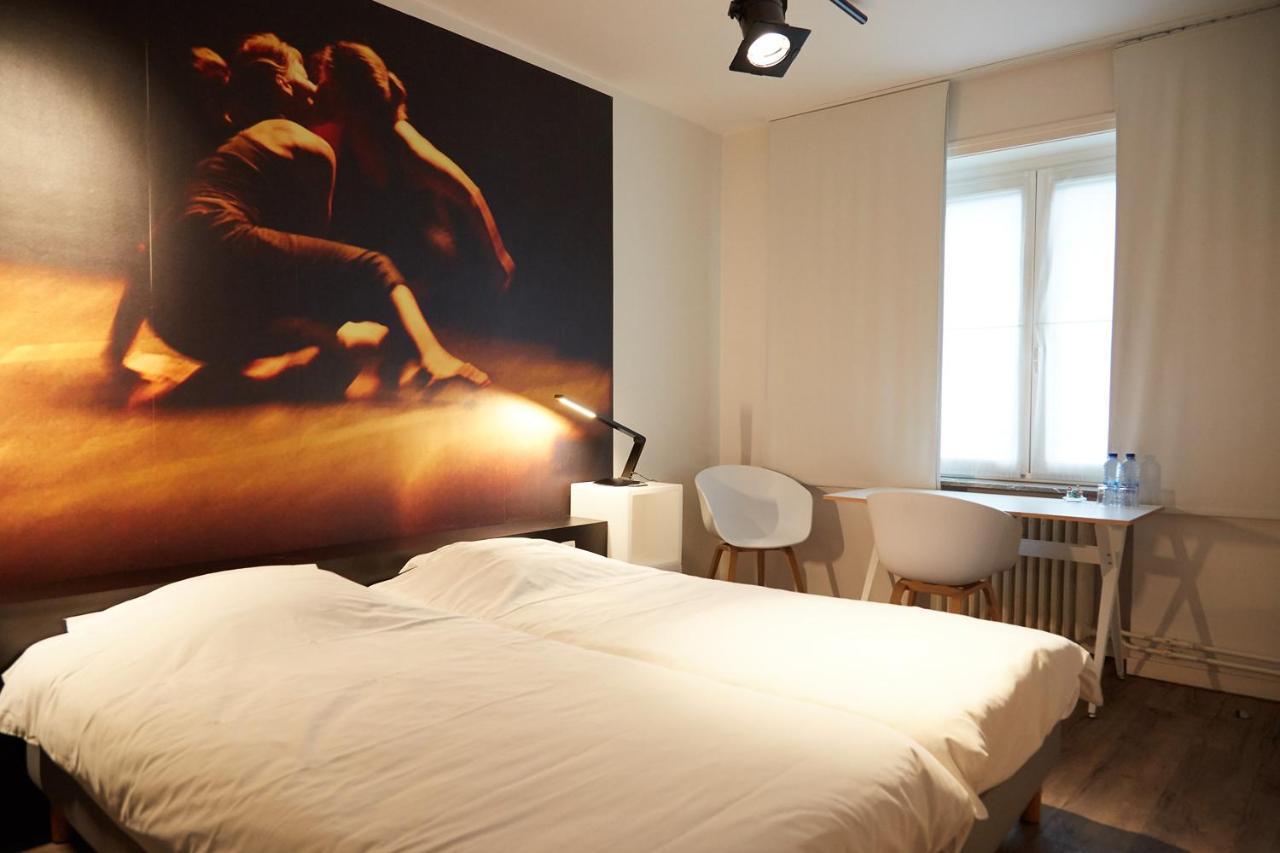Focus Hotel 科尔特赖克 外观 照片