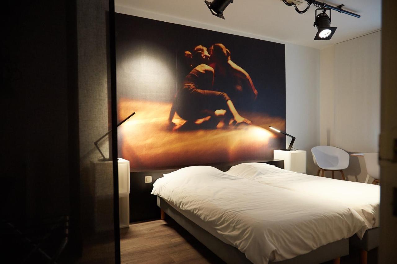 Focus Hotel 科尔特赖克 外观 照片